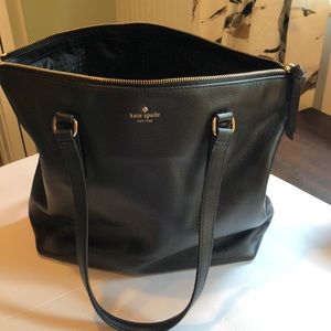 Kate Spade zip top tote. Like new!